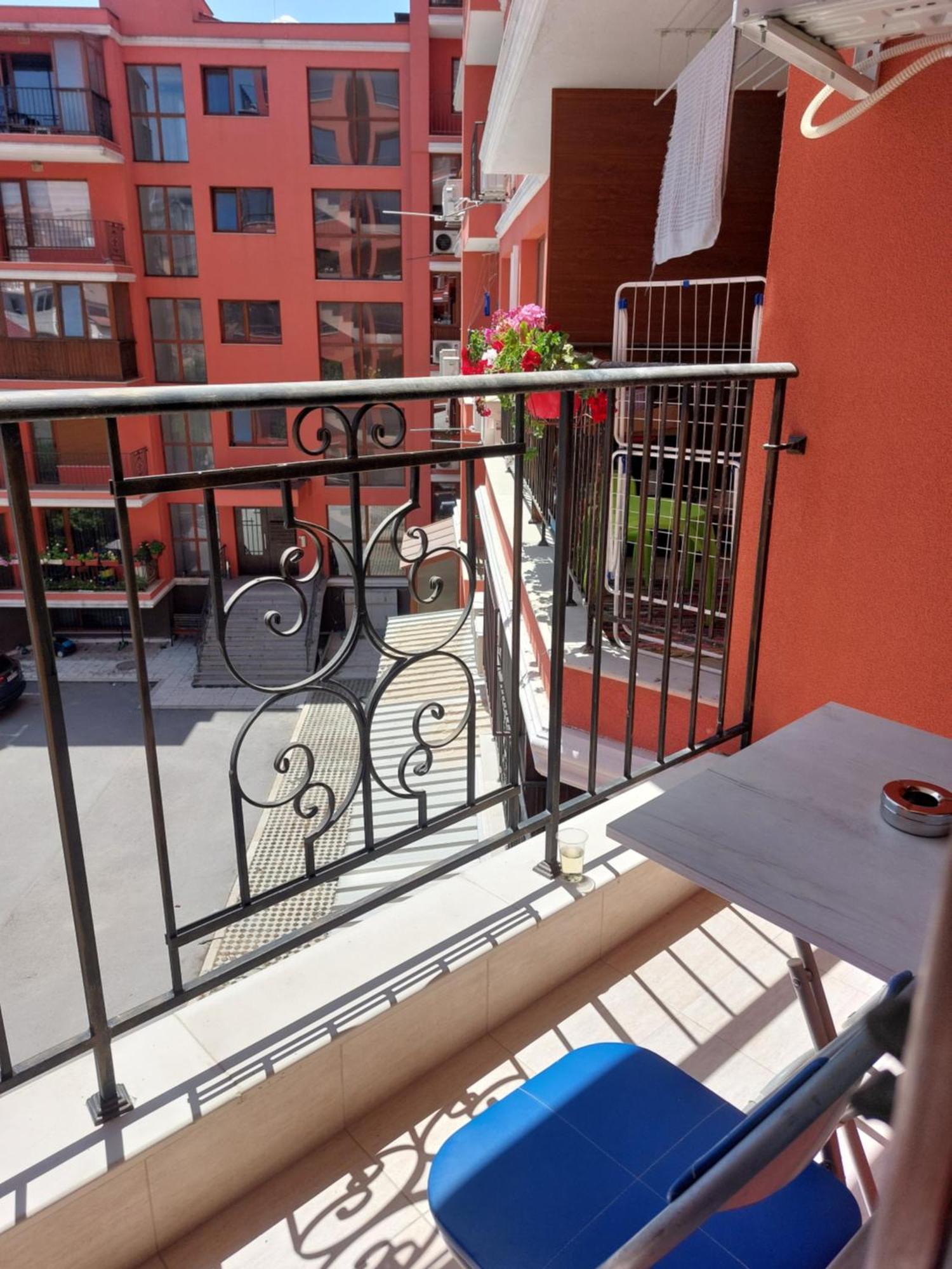 Krimski Apartment - Free Private Parking Várna Kültér fotó